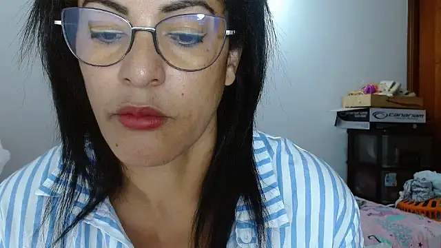 kateleyagrey online show from 03.14.25