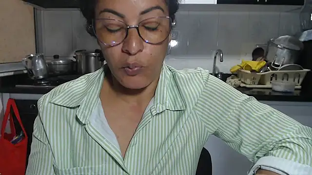 kateleyagrey online show from 09.19.25