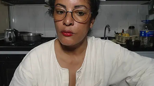 kateleyagrey online show from 12.17.25