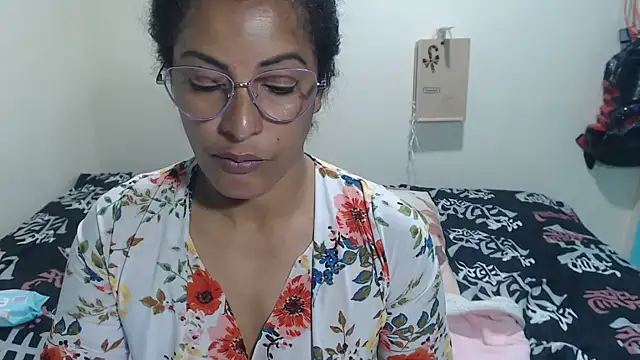 kateleyagrey online show from 02.20.26