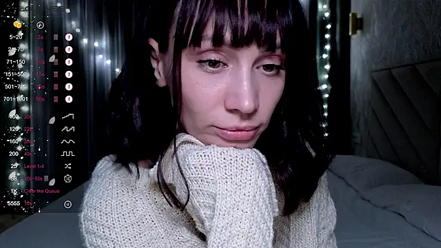 Alice Wonders online show from 01.13.26