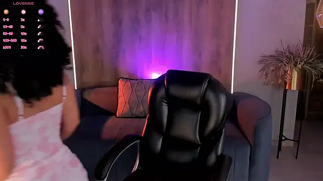 RoseFerrera online show from 02.07.25