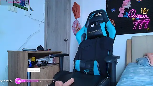 Snapshot of Hot_Brunette34 chatting on 02.22.26 Hot Brunette34 online show from 02.22.26