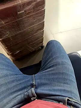 Insidexxx29 online show from 01.14.25