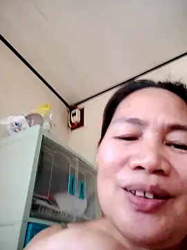 Snapshot of Sofiafuckbabes chatting on 02.14.25 Sofiafuckbabes online show from 02.14.25