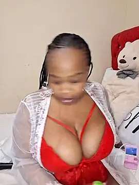 BoobQueenxx online show from 10.18.25
