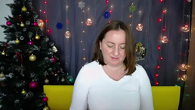 Snapshot of Abby_Taylorr chatting on 12.18.24 Abby Taylorr online show from 12.18.24