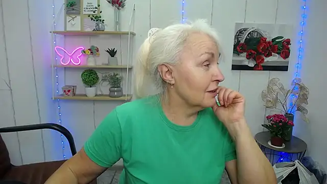 BlondyLeeBest online show from 03.07.25