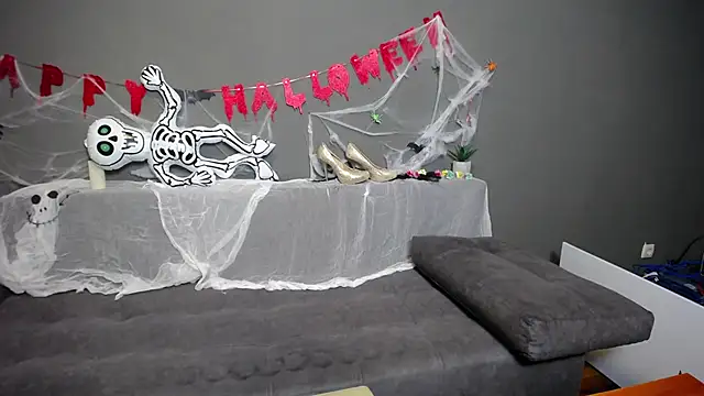 BlondyLeeBest online show from 11.01.25