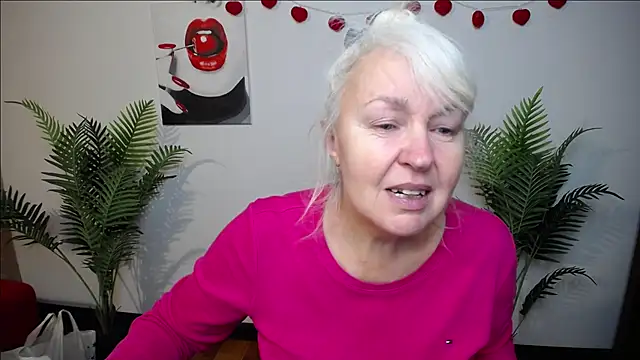 BlondyLeeBest online show from 02.21.26