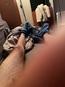 tilanou online show from 10.31.25