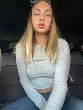 AngelinaMoore online show from 02.26.25