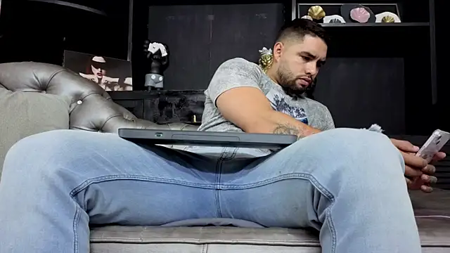 matteosantos online show from 11.22.25