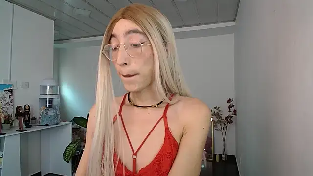 NicoleCortez online show from 01.28.25