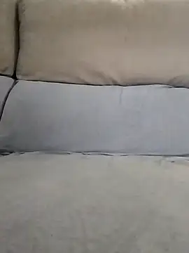 LoGaNfree88 online show from 04.19.26