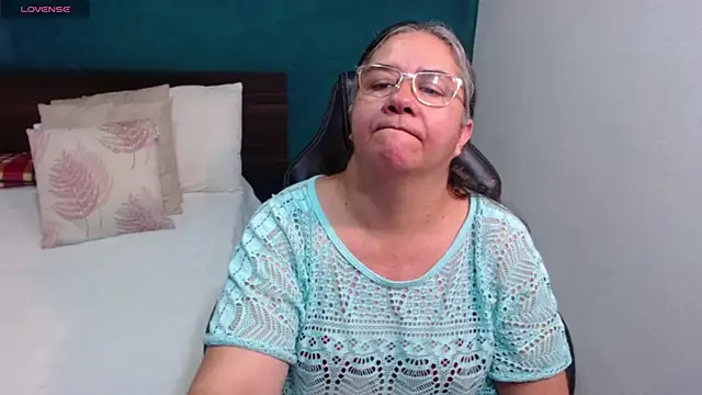 scaelettdubois online show from 02.19.26