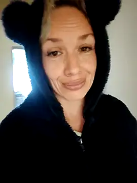 sexymarilyncolombia online show from 02.15.25