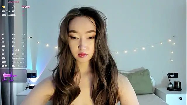  luna 022 online show from 09.22.25