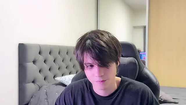 SasukeUhchiaa online show from 01.09.25