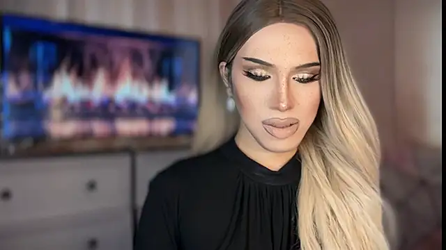 Ts glamxxxx online show from 04.17.26