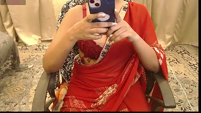 Snapshot of sexyrihana1 chatting on 05.13.26 sexyrihana1 online show from 05.13.26