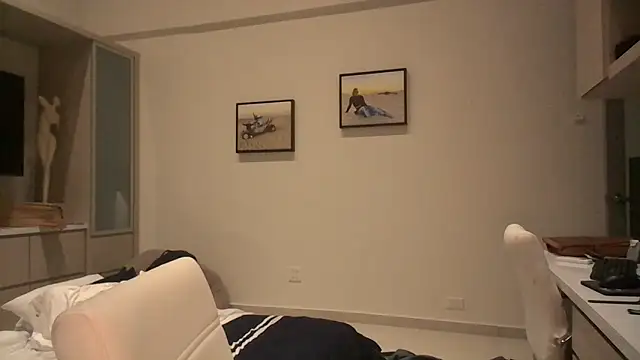 JonJ0 online show from 06.17.26