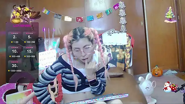 Skinygirl online show from 10.30.25