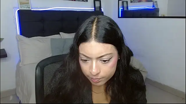 vaness weet online show from 11.29.25