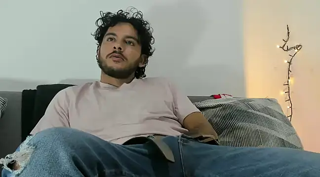 tuyo1995 online show from 01.12.25