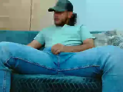 tuyo1995 online show from 09.18.25