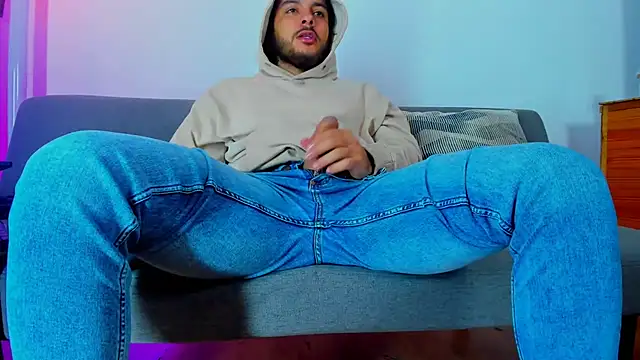 tuyo1995 online show from 11.26.25