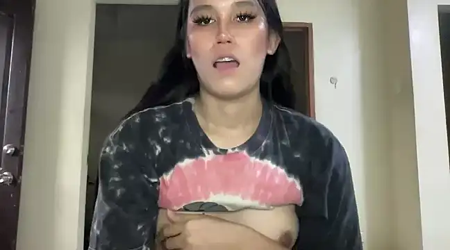 MeganTheRarest online show from 02.11.25