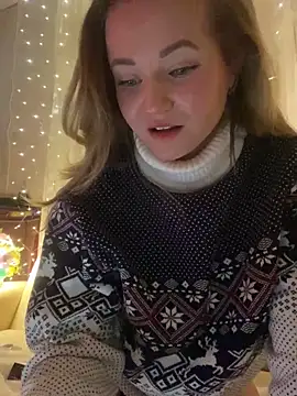 Snapshot of Lady__Maria chatting on 12.14.24 Lady Maria online show from 12.14.24