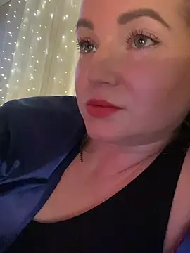 Snapshot of Lady__Maria chatting on 12.17.24 Lady Maria online show from 12.17.24