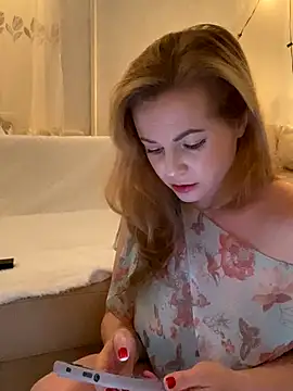 Lady  Maria online show from 12.05.25