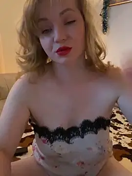 Lady  Maria online show from 04.15.26