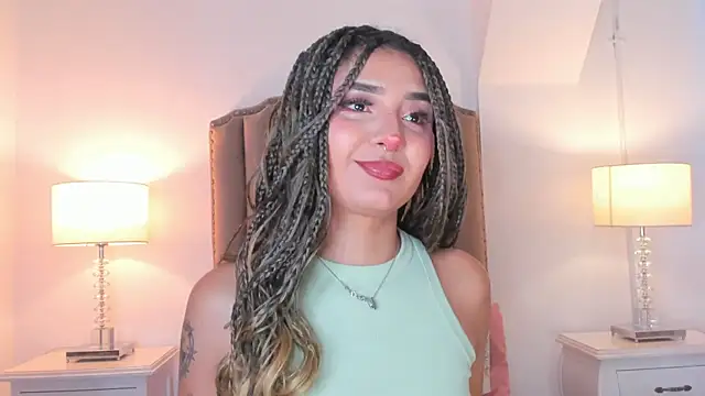 Emma Torres   online show from 02.15.26