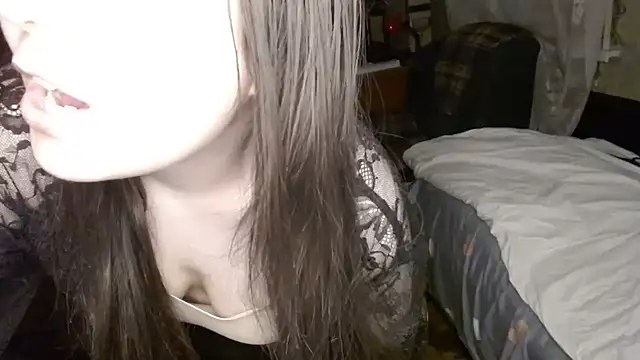 Var Kiss online show from 01.29.25