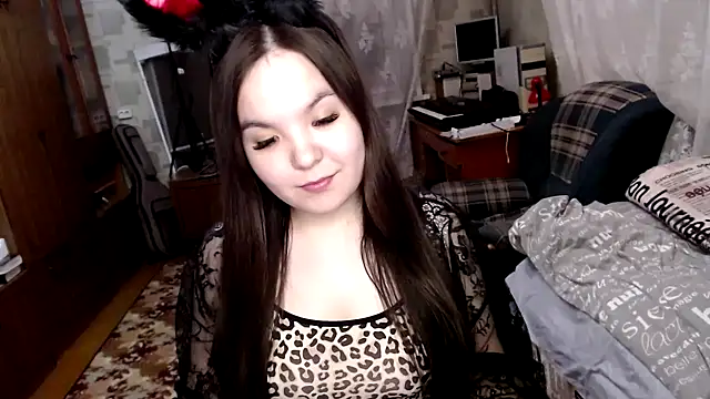 Var Kiss online show from 02.17.25