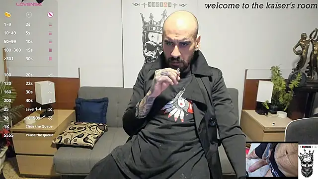 kaiser679  online show from 03.11.26