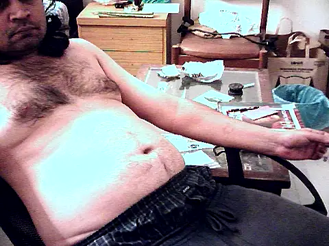 aksxi1 online show from 11.11.25