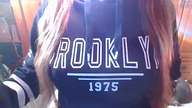 Sexymiss26 online show from 12.31.24