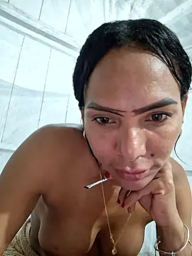 Doll Loren online show from 01.08.26