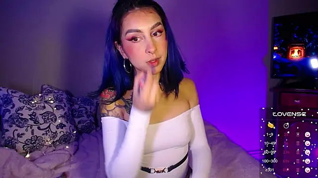 Cinamoonn online show from 01.10.25