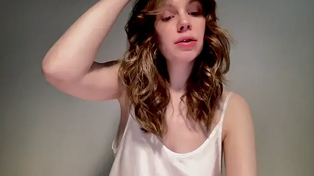 Nikki Mimimi online show from 03.06.25