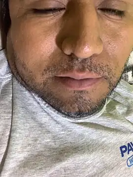 Snapshot of Emepe69 chatting on 10.26.25 Emepe69 online show from 10.26.25