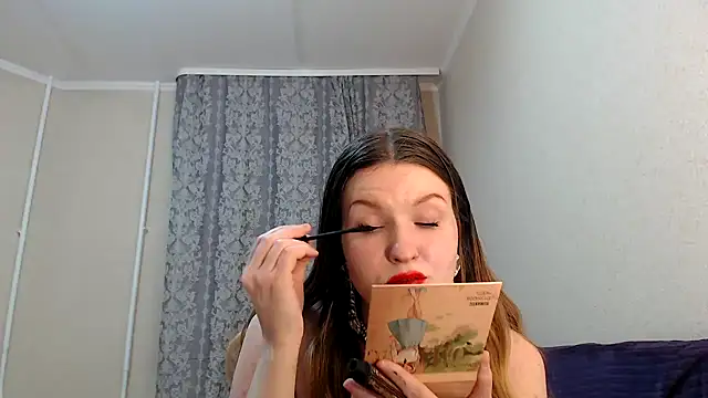 SecretWithJessie online show from 12.18.24