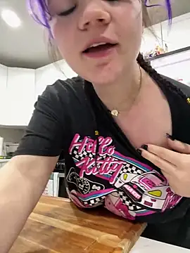 Snapshot of Cutiepiespanks chatting on 06.09.26 Cutiepiespanks online show from 06.09.26