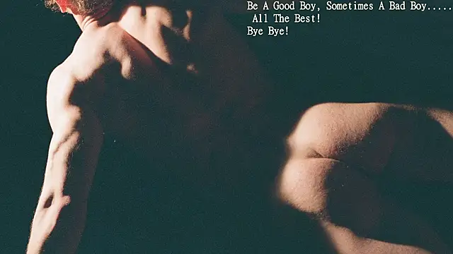 Snapshot of VIktorSecret chatting on 03.08.25 VIktorSecret online show from 03.08.25