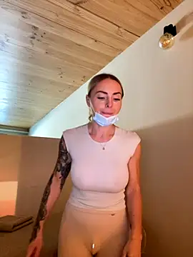 EmaSalis online show from 10.17.25